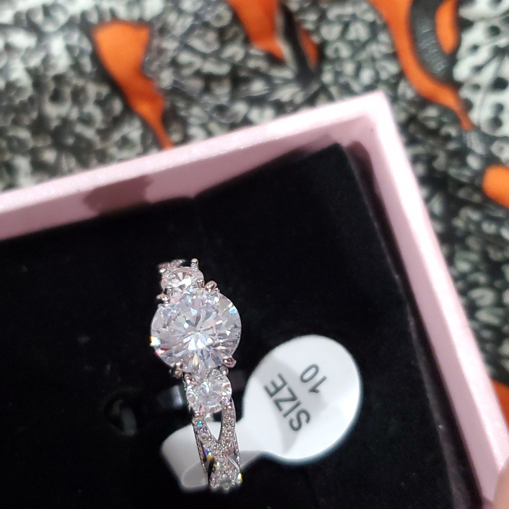 NEW IN BOX 3 Stone Cz Stainless Steel Mother's Day Ring Sz 10